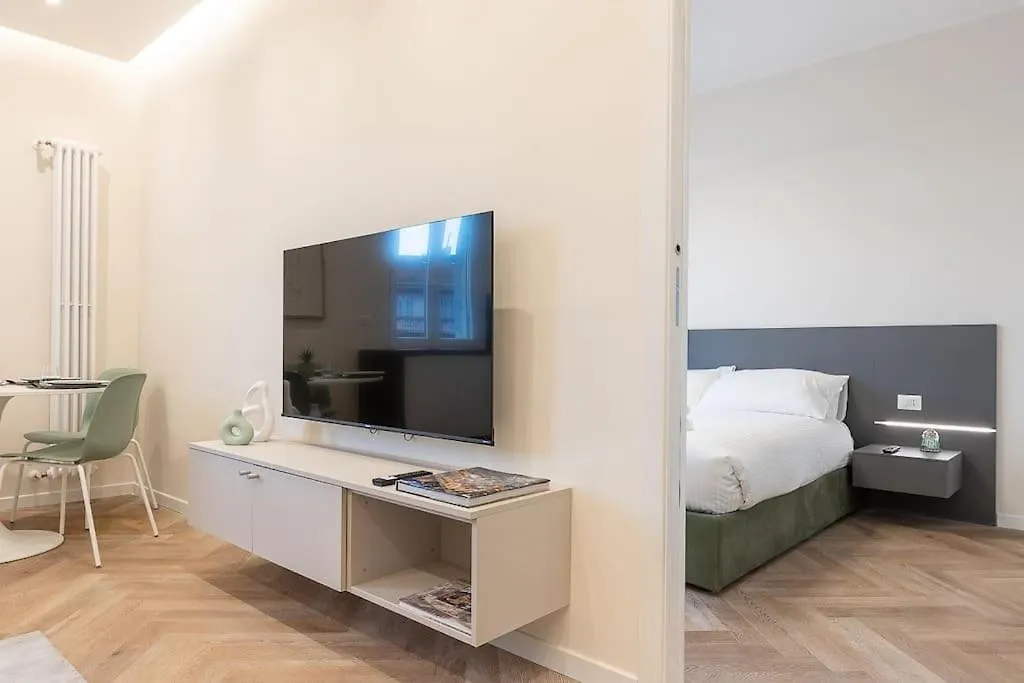 Apartment Nuovissimo Appartamento Luxury, Centro Milan